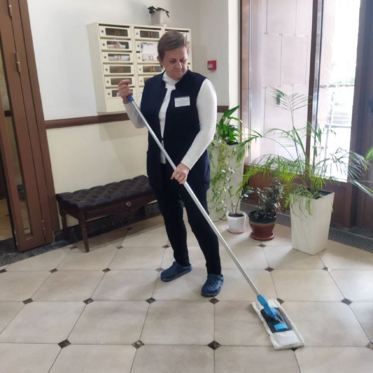 mz89mWDXX24j0yk0_5Balz-LuI-04eezLD72bma5